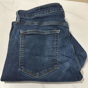 Curvy Skinny style Loft jeans